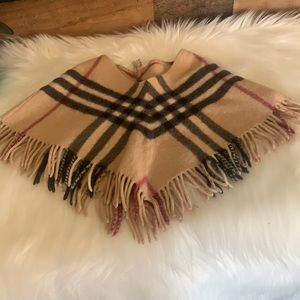 100% guarantee authentic preonwed Burberry scrarf